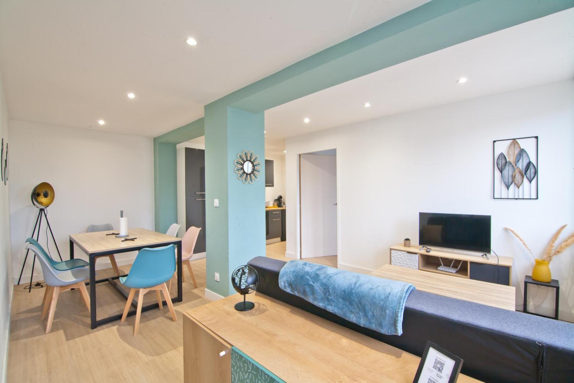 Appartement Familial, 2 Chambres, En Rdc Sur Cour Saint-Florentin  Zewnętrze zdjęcie